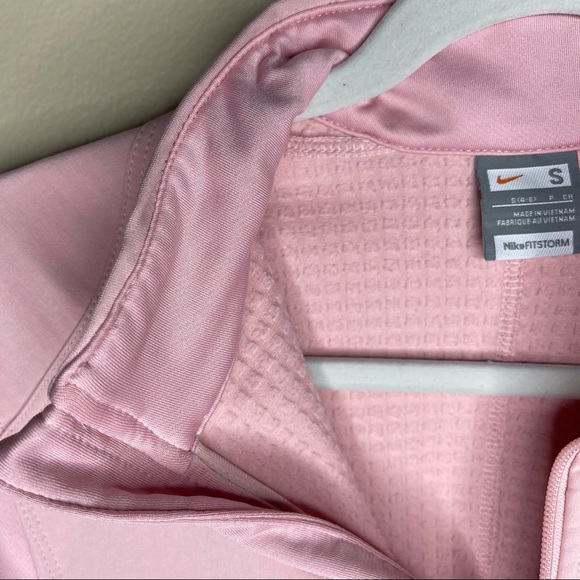 Nike FITSTORM Pink Running Jacket Size Small (4-6) - Picture 4 of 10